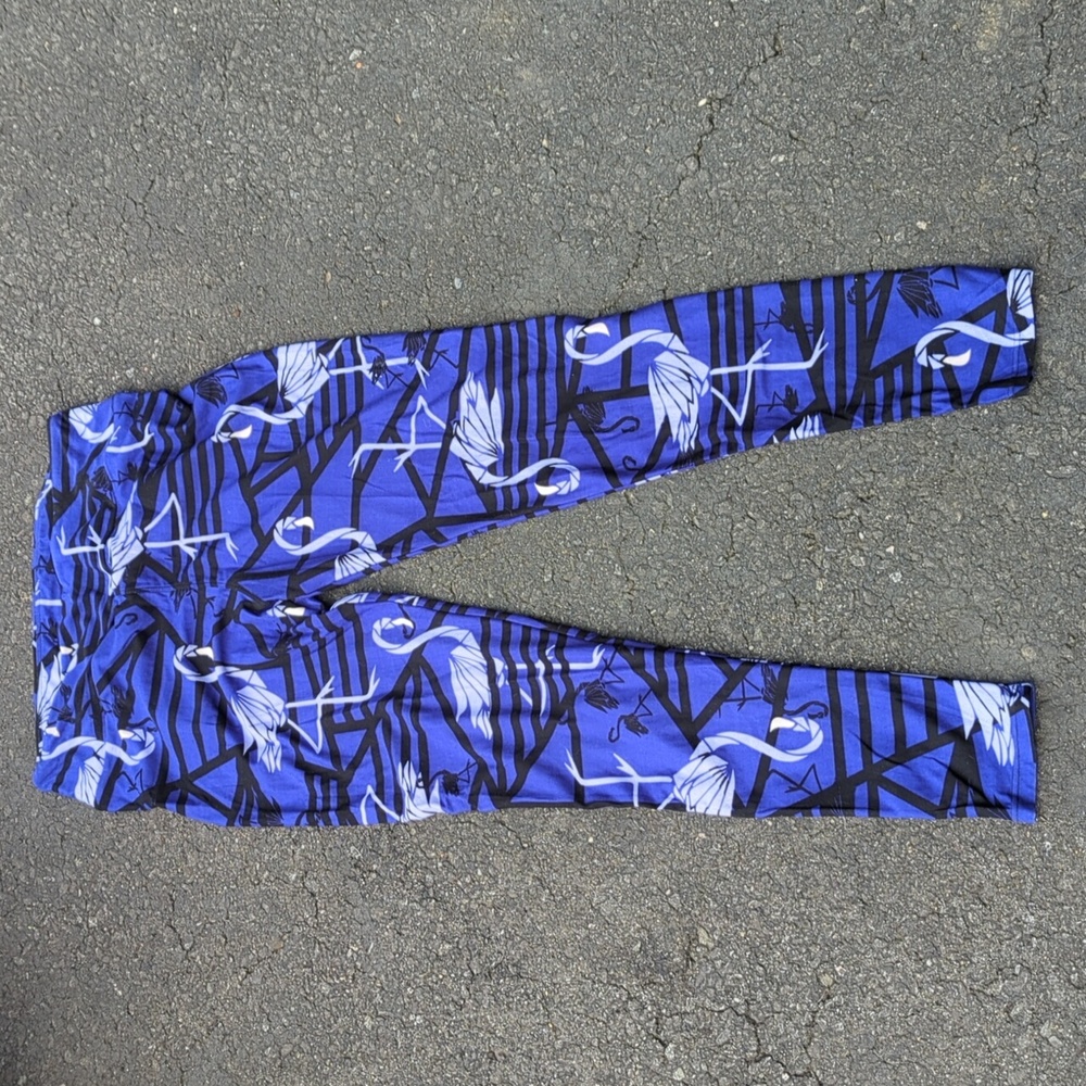 Lularoe blue flamingo leggings